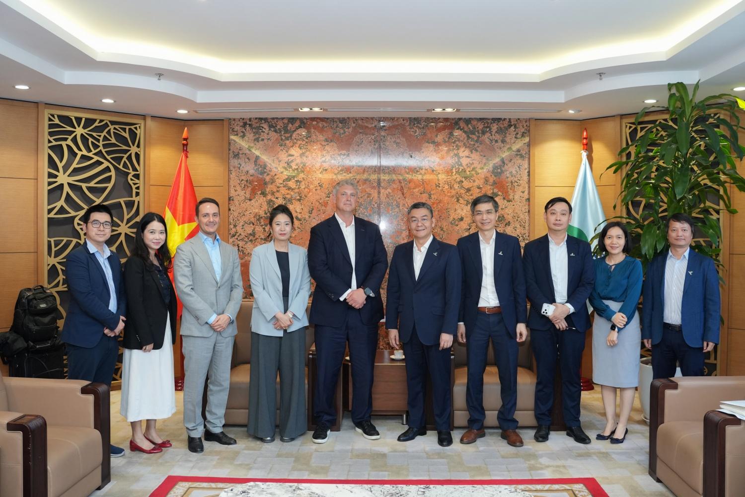 Petrovietnam và CIP thúc đẩy hợp tác, mở rộng cơ hội đầu tư điện gió ngoài khơi tại Việt Nam Petrovietnam và CIP thúc đẩy hợp tác, mở rộng cơ hội đầu tư điện gió ngoài khơi tại Việt Nam