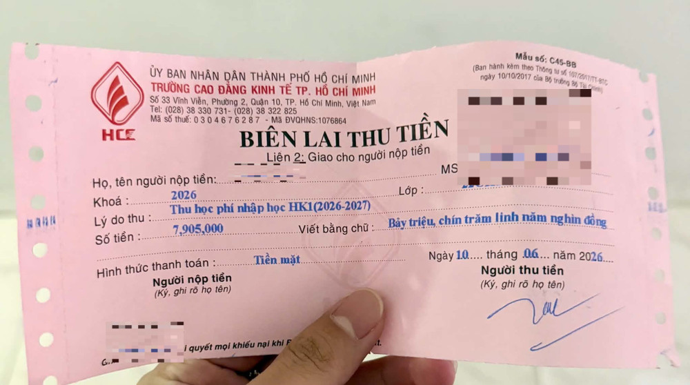 Chưa có kết quả tốt nghiệp, nhiều học sinh đã được gọi nhập học, đóng học phí và nhận thẻ sinh viên. Ảnh: Thí sinh cung cấp 7687fade-f2f8-41f6-934d-4db2a13b61ba-5189.jpg