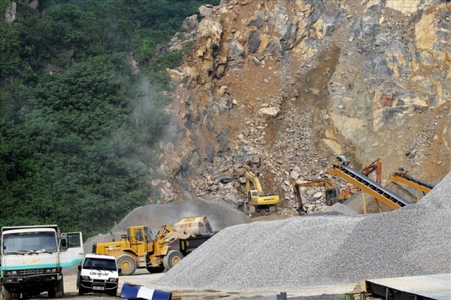 Tổ chức thanh tra, kiểm tra chuyên đề về vật liệu xây dựng tại một số địa phương hiện đang thiếu nguồn vật liệu xây dựng. Ảnh minh họa - VGP 1579669780029-16667701917881503492937.jpg