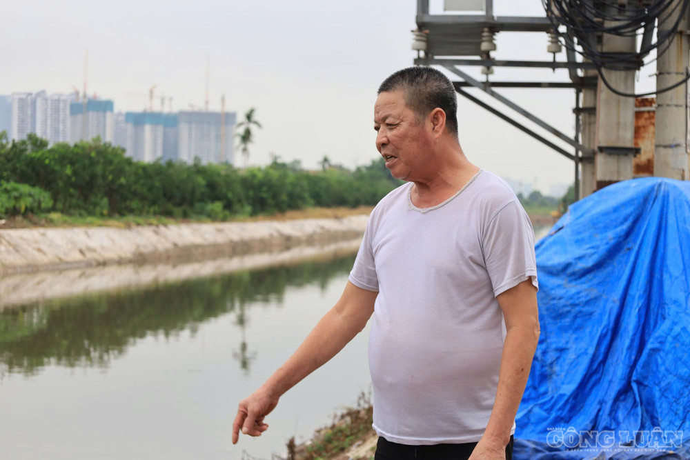 Sau nhiều năm sống chung với ô nhiễm, người dân mong sông Cầu Bây sớm được cải tạo, làm sạch. clo_br_z7994442875631-4a9cf38e4a0eb99ba0b38d8ba2e22fb3.jpg