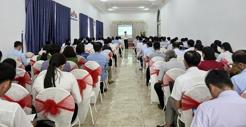 Chương trình đào tạo kiến thức liên quan đến Nghị quyết 57-NQ/TW mở ra cách tiếp cận mới trong xây dựng kế hoạch phát triển địa phương. Ảnh: Mỹ Thanh.