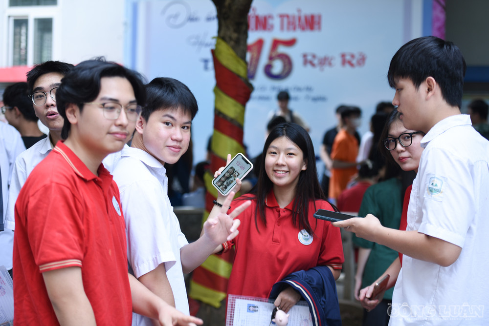 Gần 467.600 em chọn các ngành STEM (Khoa học, Công nghệ, Kỹ thuật, Toán) - chiếm 53,45%. Số nguyện vọng là gần 2,37 triệu, chiếm khoảng 33%. Ảnh: Xuân Quý clo_br_dsc-6012.jpg