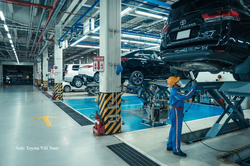 Hệ thống xưởng dịch vụ Toyota tiếp đón 994.123 lượt khách hàng trong 6 tháng đầu năm.