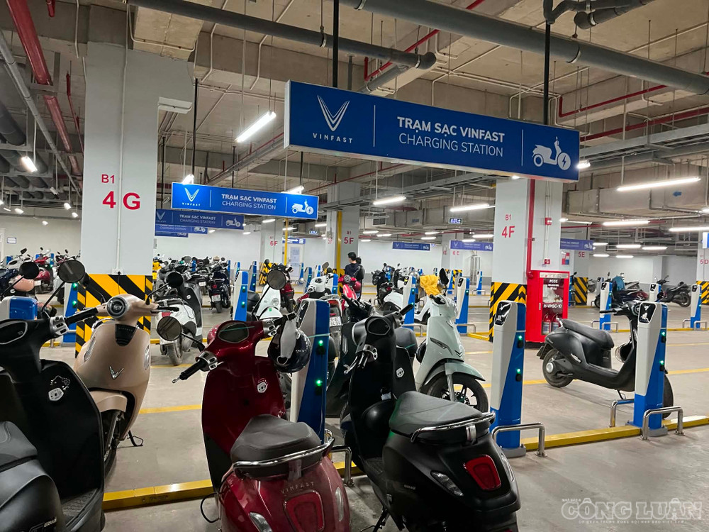 Thống nhất trong quản lý, đầu tư, xây dựng và vận hành hệ thống trạm sạc trên phạm vi cả nước. clo_br_tram-sac-de92f4c87b4595012b38c3bc6e4d6fdb.jpg
