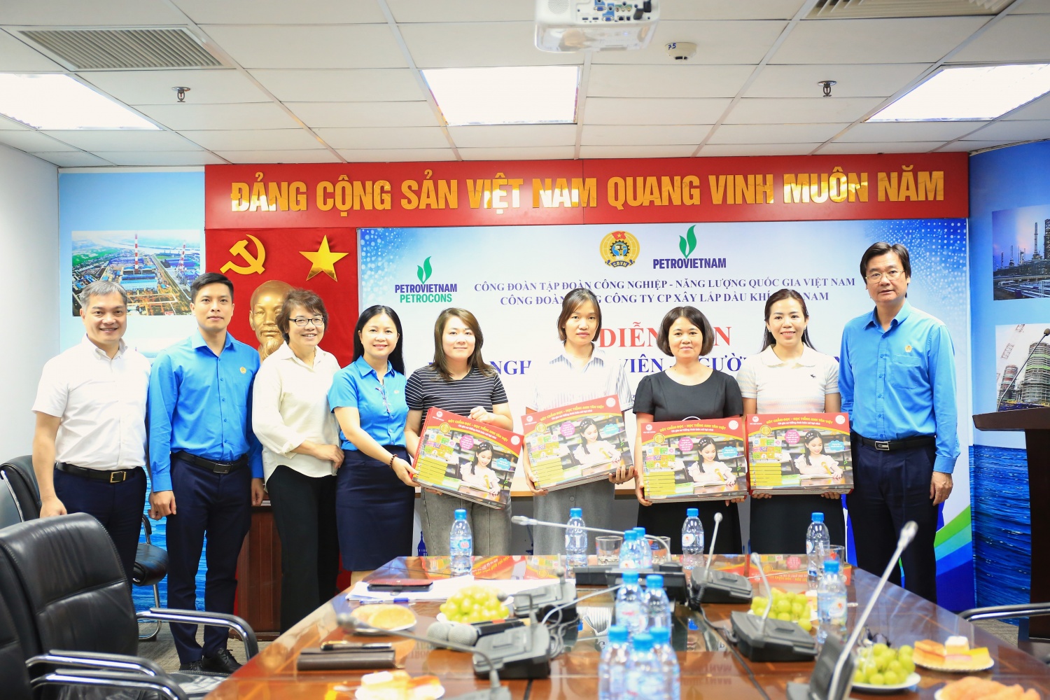 Công đoàn PETROCONS tổ chức diễn đàn “Lắng nghe Công đoàn viên – Người lao động nói”. Công đoàn Petrovietnam