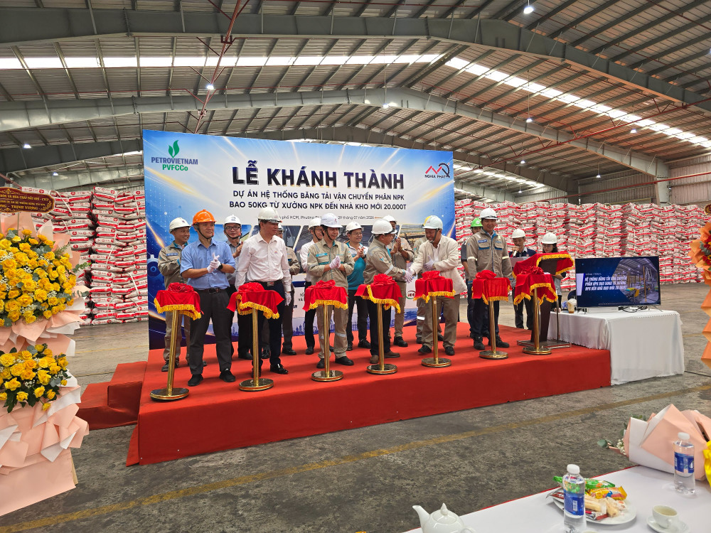 PVFCCo-Phú Mỹ khánh thành Hệ thống băng tải phân bón công suất 55 tấn/giờ. pvfcco-phu-my-khanh-thanh-he-thong-bang-tai-phan-bon-cong-suat-55-tangio.jpg