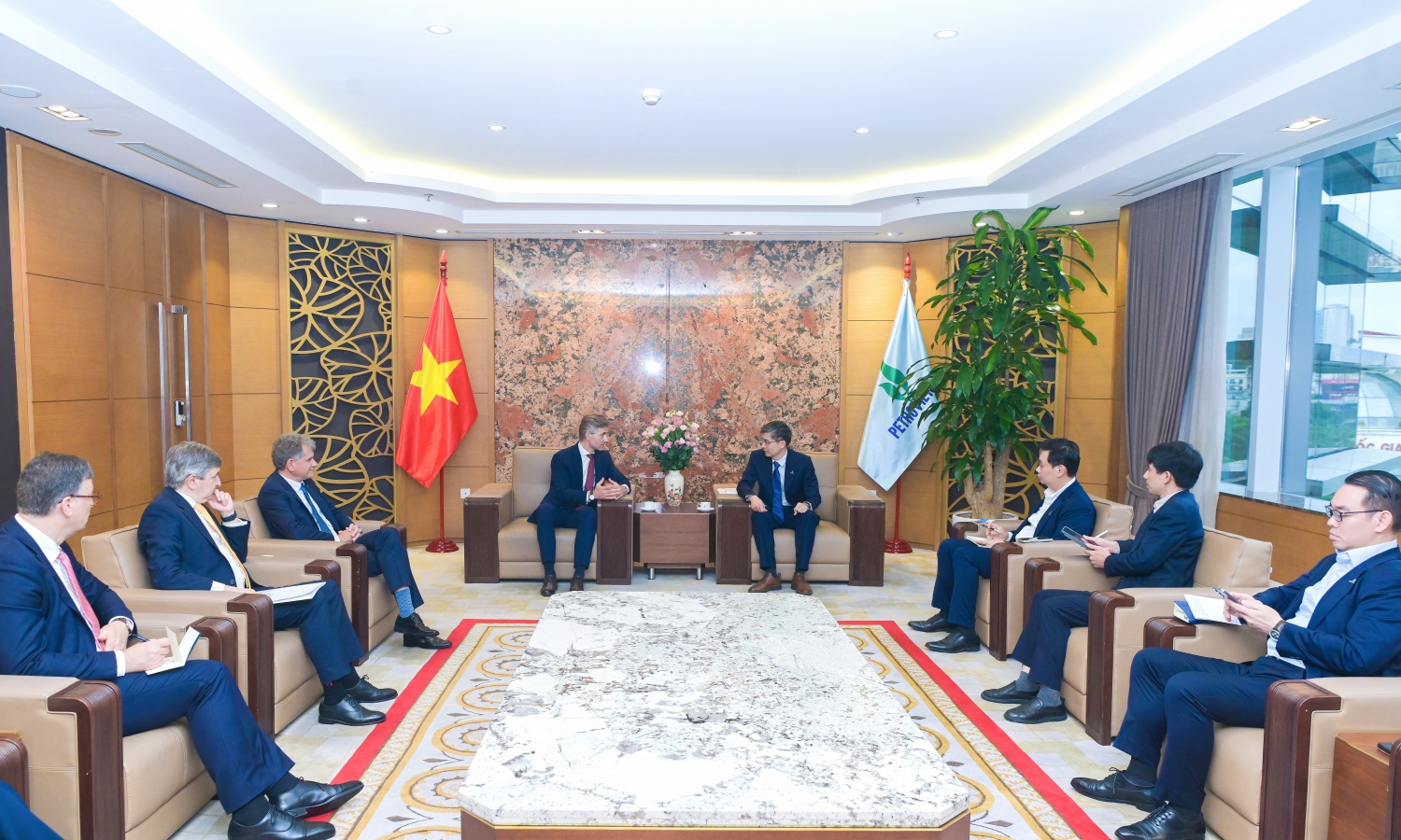 Toàn cảnh buổi làm việc