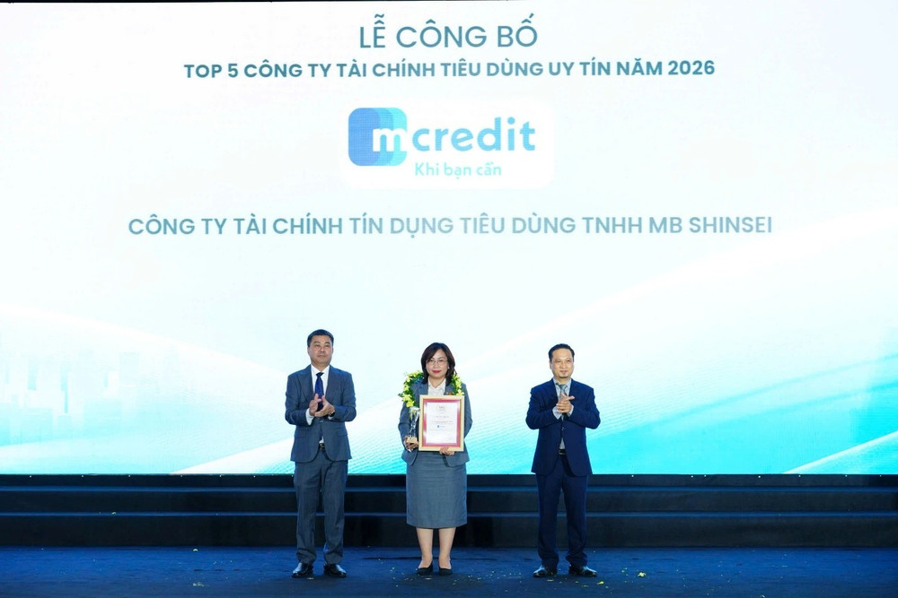 Mcredit vinh dự lọt Top 5 Công ty tài chính tiêu dùng uy tín năm 2026. 01-2723.jpg