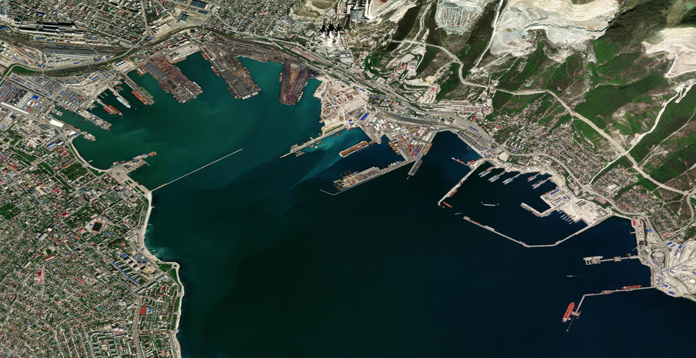nasa-firms-2025-11-10-novorossiysk.jpg