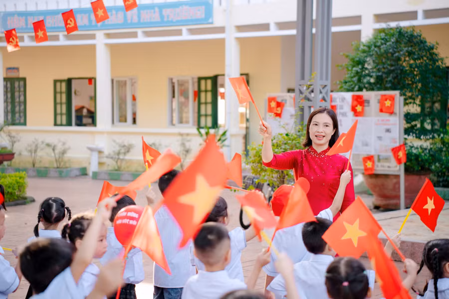 Cô trò Trường Tiểu học Bắc Vũ Dương (Ninh Bình) trong ngày khai giảng năm học 2025-2026. ninh-binh.jpg