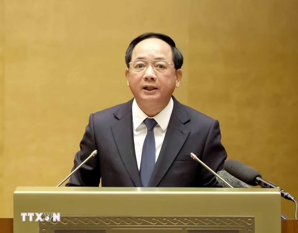 Niềm tin của Nhân dân không đo bằng số hội nghị hay văn bản Niềm tin của Nhân dân không đo bằng số hội nghị hay văn bản