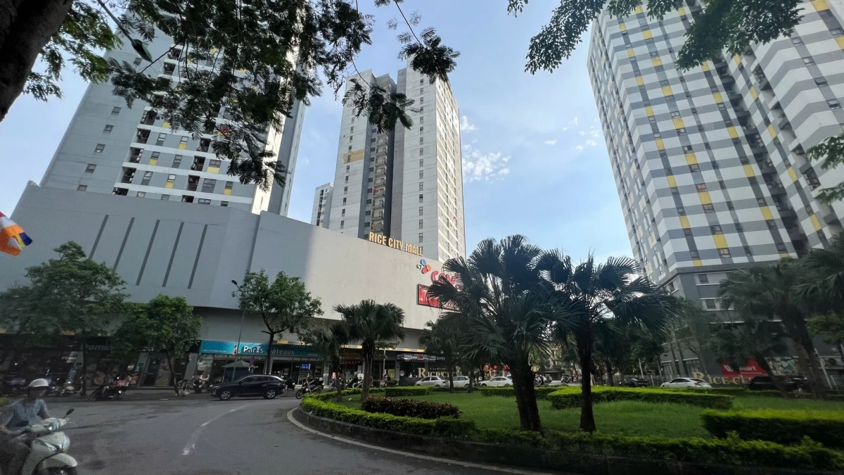 Nhà ở xã hội tăng mạnh nguồn cung, vì sao có dự án vẫn khó bán?