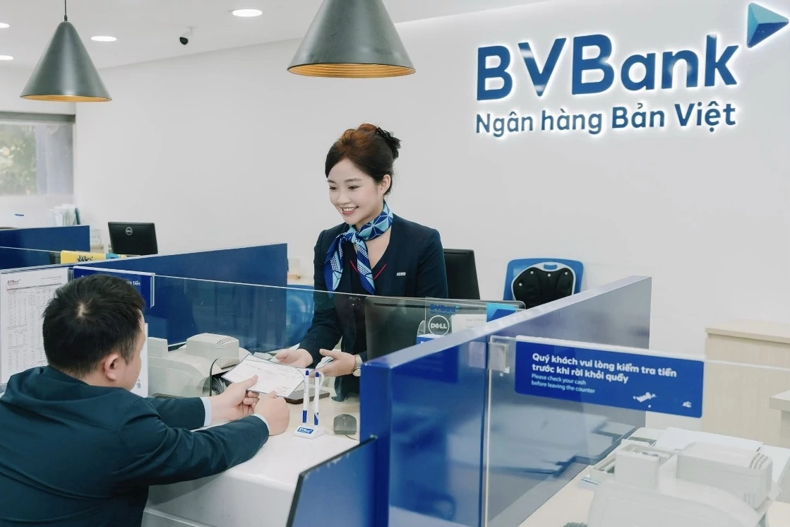 Lãi suất - tỷ giá hôm nay: Lãi suất neo cao, tỷ giá trung tâm tăng 6 đồng