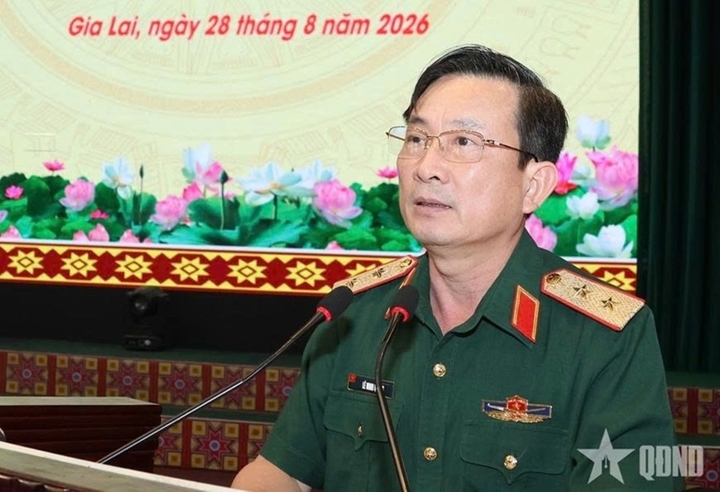Thủ tướng Chính phủ điều động, bổ nhiệm Trung tướng Lê Minh Quang, Chính ủy Quân đoàn 34 giữ chức Phó Chủ nhiệm Tổng cục Chính trị Quân đội nhân dân Việt Nam. Ảnh: QĐND
