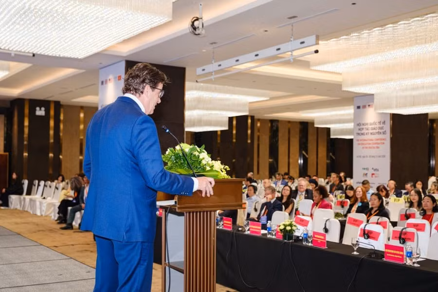 file-21.jpg