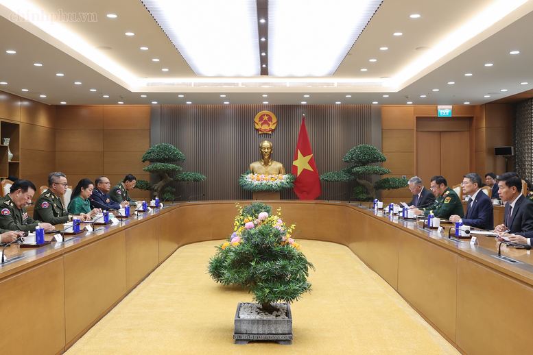 Thủ tướng Lê Minh Hưng: Tạo điều kiện thuận lợi nhất cho hợp tác giữa Quân đội Việt Nam và Campuchia - 2