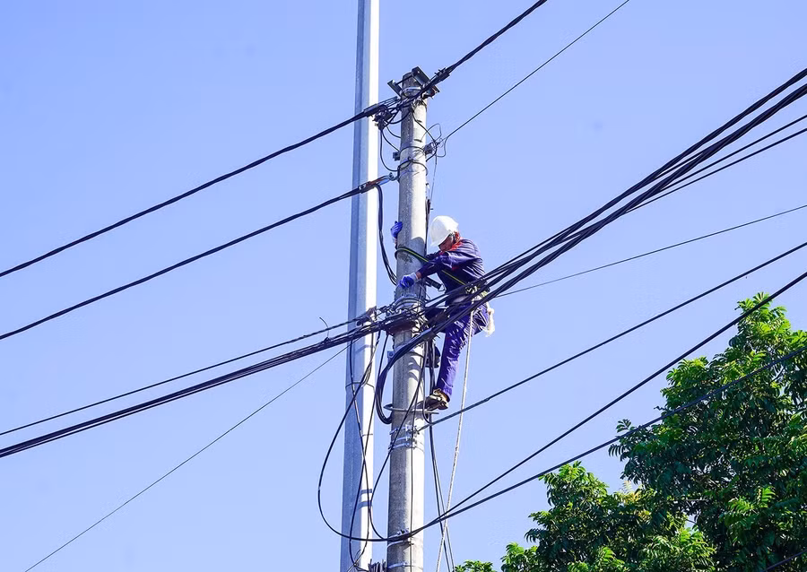 Các đơn vị tập trung đẩy nhanh tiến độ các công trình, dự án trọng điểm trên địa bàn Hà Tĩnh.