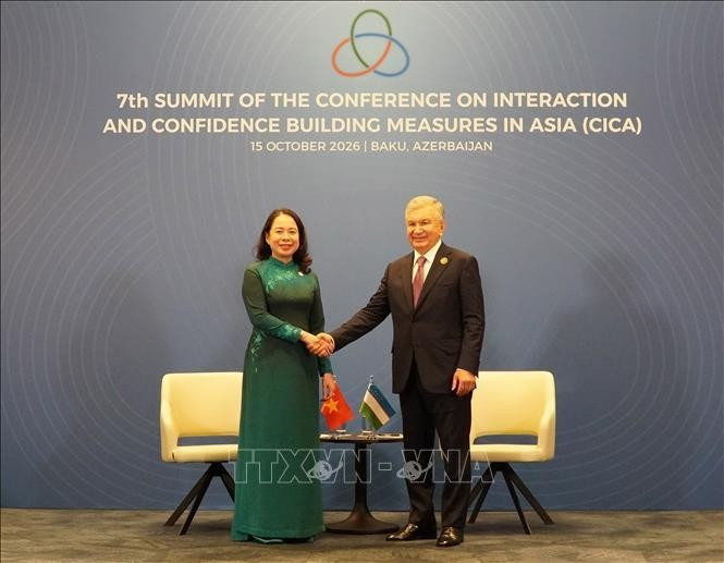 Phó Chủ tịch nước Võ Thị Ánh Xuân gặp Tổng thống Uzbekistan Shavkat Mirziyoyev.