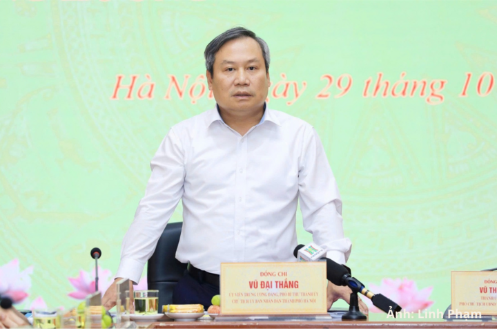 Chủ tịch UBND Thành phố Vũ Đại Thắng kết luận, chỉ đạo tại buổi làm việc.